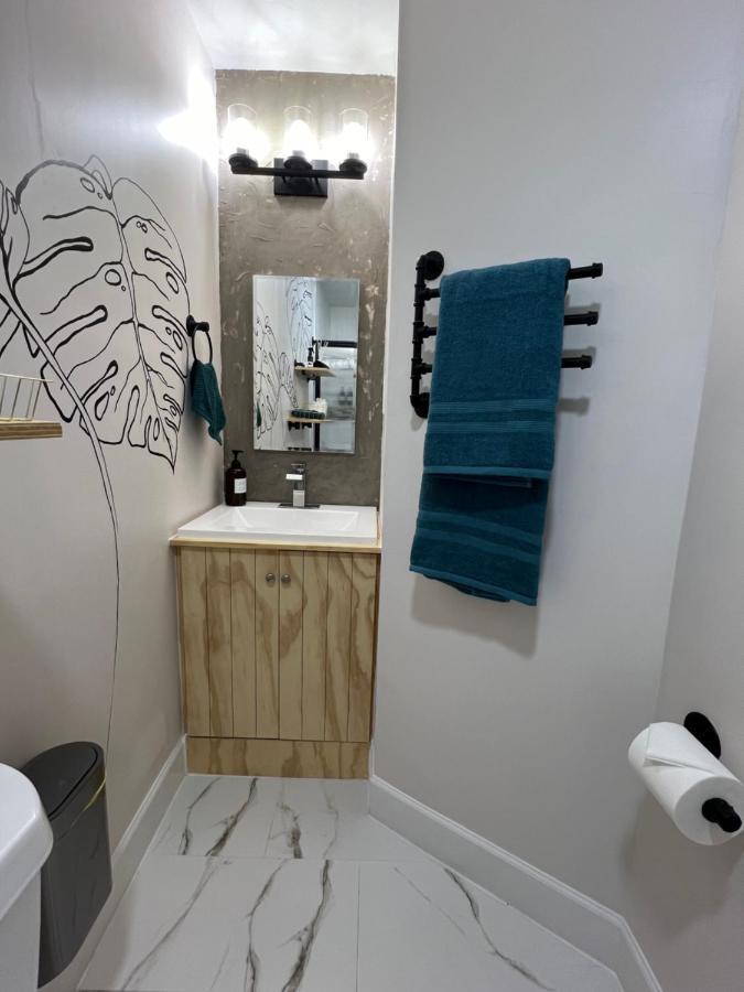 Busch Gardens Bliss Suite-2 Tampa